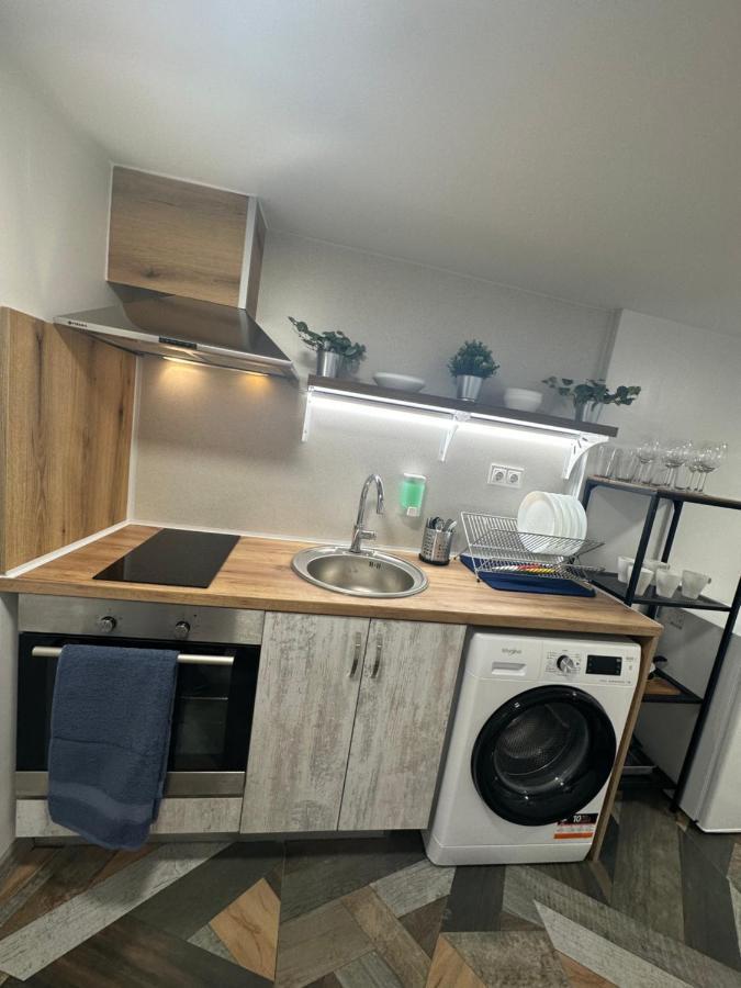 The Rainbow 8 Apartment София Екстериор снимка