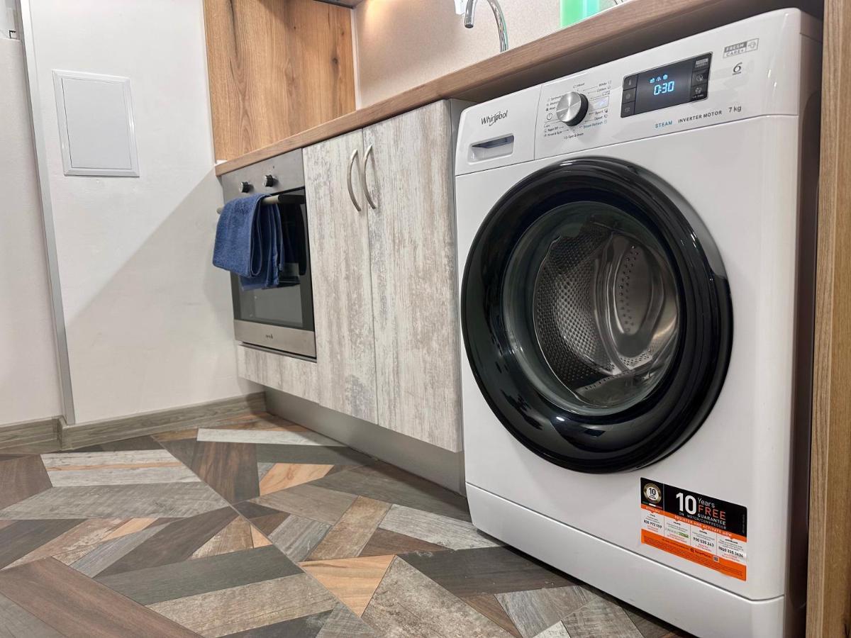 The Rainbow 8 Apartment София Екстериор снимка